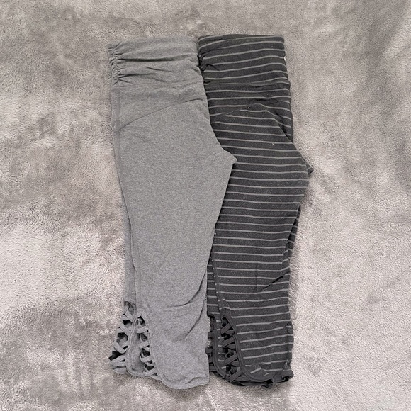 2 Pairs cropped leggings - Picture 2 of 3